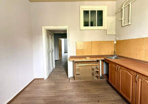 2-к квартира, вторичка, 55м2, 3/3 этаж