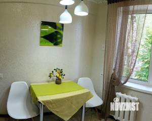 2-к квартира, вторичка, 45м2, 3/5 этаж
