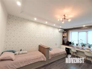 2-к квартира, вторичка, 64м2, 9/16 этаж