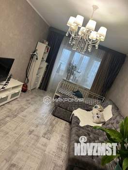 2-к квартира, вторичка, 64м2, 8/12 этаж