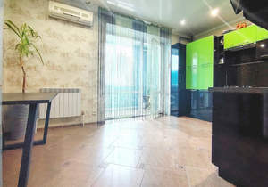 2-к квартира, вторичка, 70м2, 2/3 этаж
