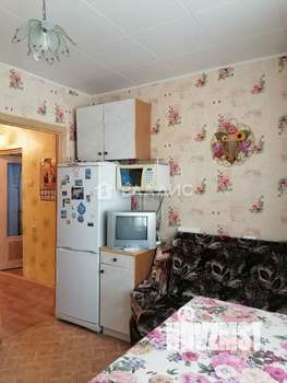 1-к квартира, вторичка, 37м2, 1/10 этаж