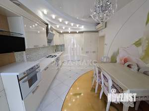 4-к квартира, вторичка, 156м2, 7/7 этаж