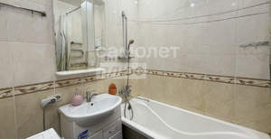 2-к квартира, вторичка, 53м2, 9/10 этаж