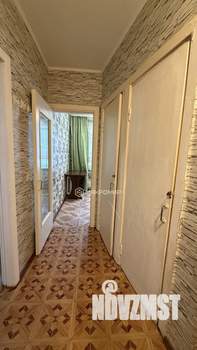 2-к квартира, вторичка, 43м2, 1/5 этаж