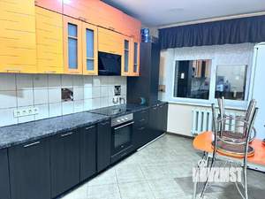 2-к квартира, вторичка, 76м2, 8/14 этаж