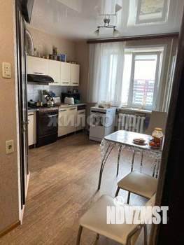 2-к квартира, вторичка, 61м2, 10/10 этаж