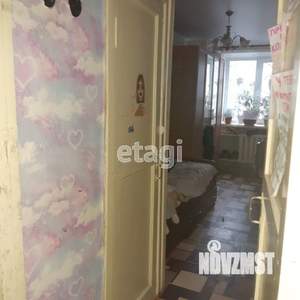 3-к квартира, вторичка, 57м2, 2/5 этаж