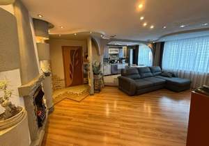 3-к квартира, вторичка, 90м2, 2/9 этаж