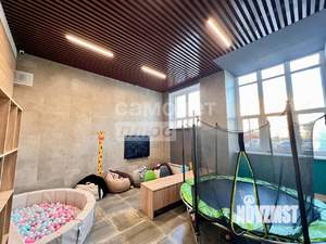 2-к квартира, вторичка, 61м2, 9/16 этаж