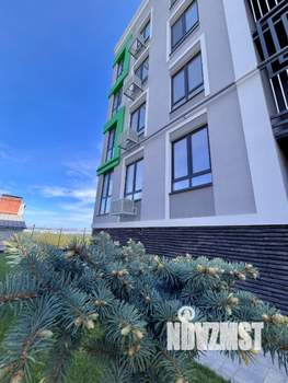 2-к квартира, вторичка, 64м2, 1/4 этаж