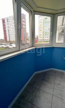 2-к квартира, вторичка, 55м2, 1/9 этаж