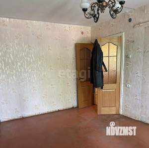 2-к квартира, вторичка, 52м2, 1/3 этаж