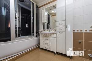 2-к квартира, вторичка, 62м2, 9/9 этаж