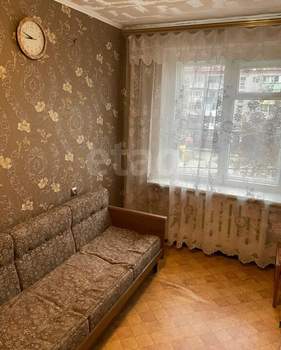 2-к квартира, вторичка, 43м2, 3/5 этаж