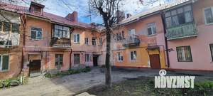 3-к квартира, вторичка, 65м2, 2/2 этаж