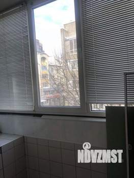 2-к квартира, вторичка, 69м2, 3/5 этаж