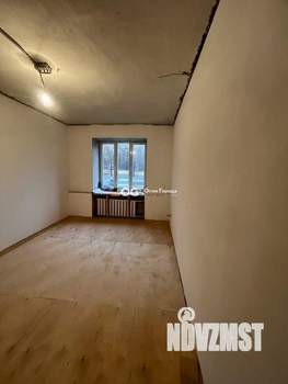 2-к квартира, вторичка, 54м2, 1/3 этаж