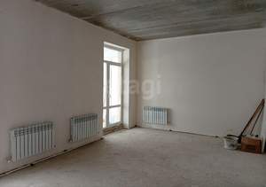 4-к квартира, вторичка, 117м2, 1/1 этаж