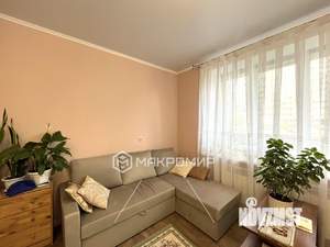 2-к квартира, вторичка, 65м2, 1/14 этаж