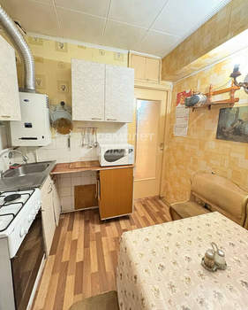 3-к квартира, вторичка, 55м2, 5/5 этаж