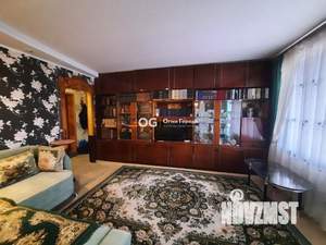 3-к квартира, вторичка, 52м2, 9/9 этаж