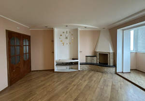 3-к квартира, вторичка, 102м2, 9/10 этаж