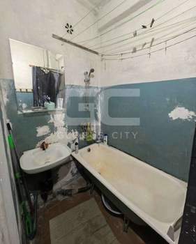 3-к квартира, вторичка, 65м2, 2/2 этаж