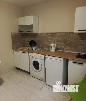 Студия квартира, вторичка, 38м2, 1/11 этаж