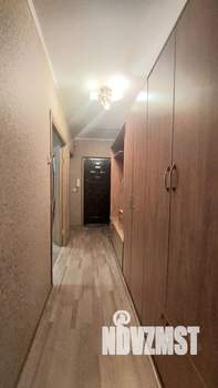 3-к квартира, вторичка, 64м2, 1/9 этаж