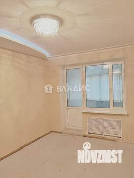 3-к квартира, вторичка, 106м2, 1/6 этаж