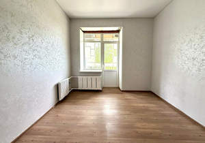 2-к квартира, вторичка, 55м2, 3/3 этаж