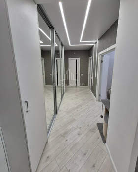3-к квартира, вторичка, 91м2, 2/10 этаж