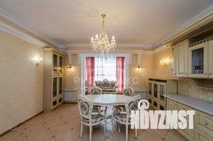 4-к квартира, вторичка, 295м2, 1/3 этаж