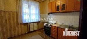 2-к квартира, вторичка, 62м2, 1/3 этаж