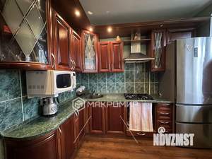 3-к квартира, вторичка, 76м2, 3/3 этаж