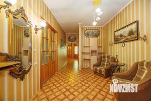 3-к квартира, вторичка, 100м2, 5/6 этаж