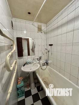 2-к квартира, вторичка, 41м2, 1/5 этаж