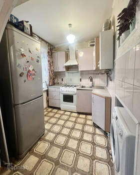 3-к квартира, вторичка, 58м2, 1/5 этаж