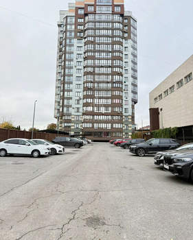 3-к квартира, вторичка, 305м2, 16/17 этаж