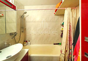 3-к квартира, вторичка, 65м2, 8/9 этаж