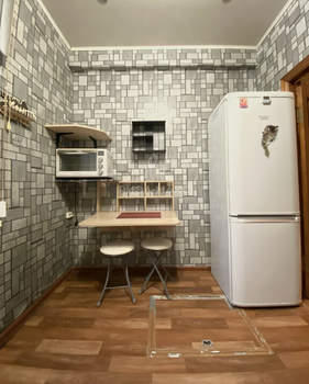 3-к квартира, вторичка, 53м2, 1/4 этаж