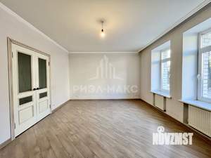 Фото квартиры на продажу (10)