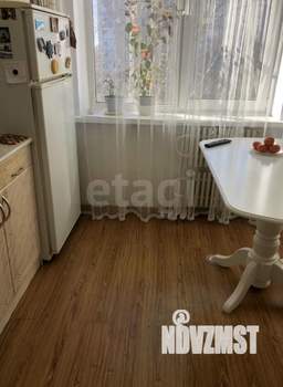 3-к квартира, вторичка, 64м2, 4/9 этаж