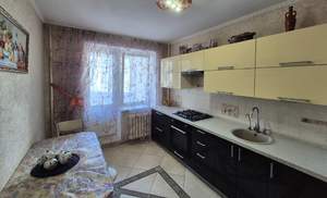 2-к квартира, вторичка, 53м2, 3/10 этаж