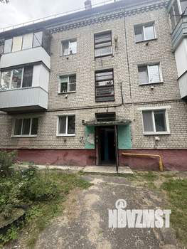 2-к квартира, вторичка, 42м2, 1/3 этаж