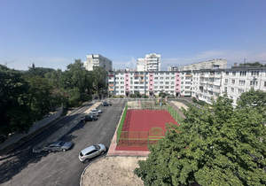 2-к квартира, вторичка, 50м2, 5/5 этаж