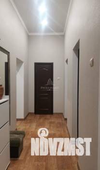 2-к квартира, вторичка, 56м2, 1/4 этаж