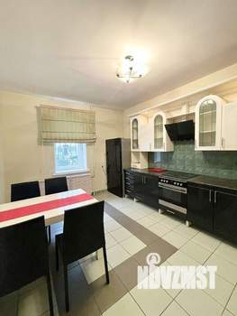3-к квартира, вторичка, 119м2, 1/10 этаж