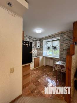 Студия квартира, вторичка, 32м2, 3/5 этаж